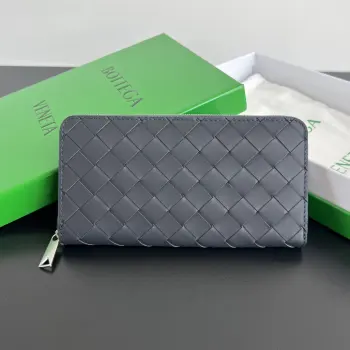 593217 Men s Braided Leather Wallet Replica Bottega Veneta wallets