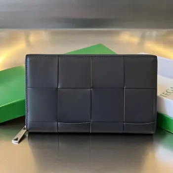 649607 Men s Large Woven Leather Wallet Replica Bottega Veneta wallets