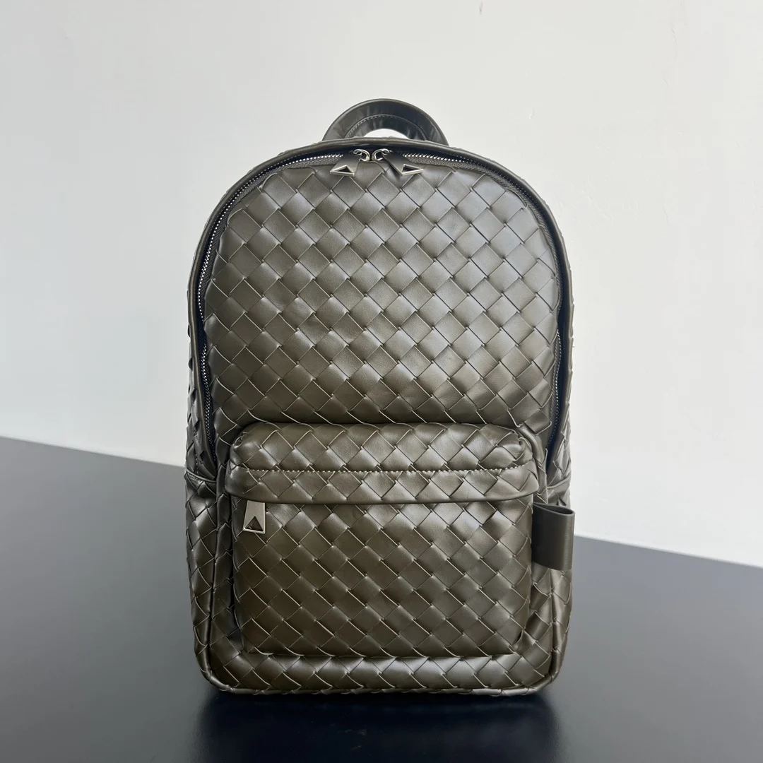 Bottega Veneta 730728 New Woven Men s Backpack Bottega Veneta 730728 New Woven Men s Backpack