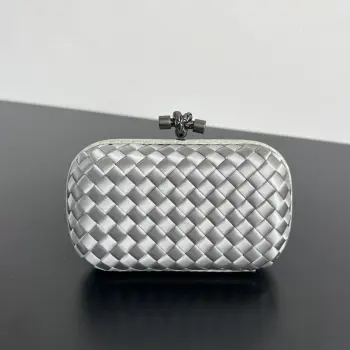 8651 16cm Knot Woven Clutch Bag Replica Bottega Veneta clutches