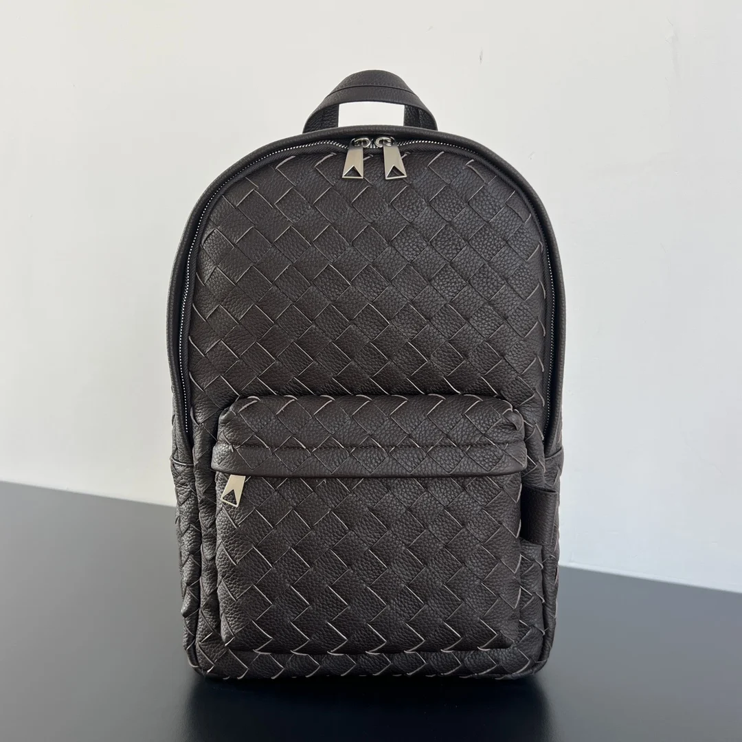 Bottega Veneta 833158 New Men s Pebbled Leather Backpack