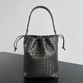836020 Woven Bucket Bag Ladies Handbag Replica Bottega Veneta womens bags