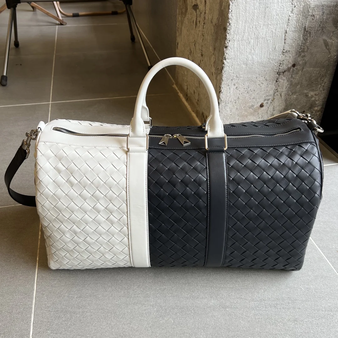 Bottega Veneta 755127 Intrecciato Weave Travel Bag Holdall