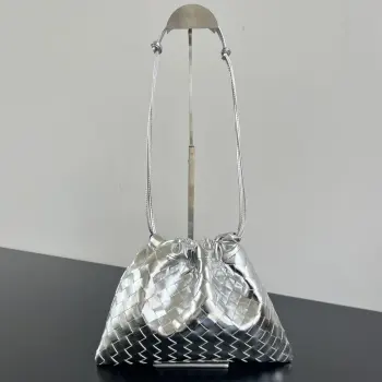 796728 New Drawstring Dustbag Trash Bags Replica Bottega Veneta womens bags