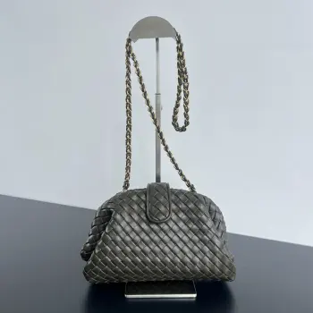 804038 New Lauren 1980 Small Chain Crossbody Bag Replica Bottega Veneta womens bags