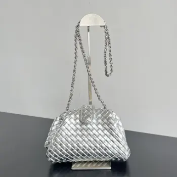 804038 New Lauren 1980 Small Chain Crossbody Bag Replica Bottega Veneta womens bags