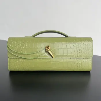 741511 Crocodile-Embossed Clutch Long Wallet Replica Bottega Veneta clutches