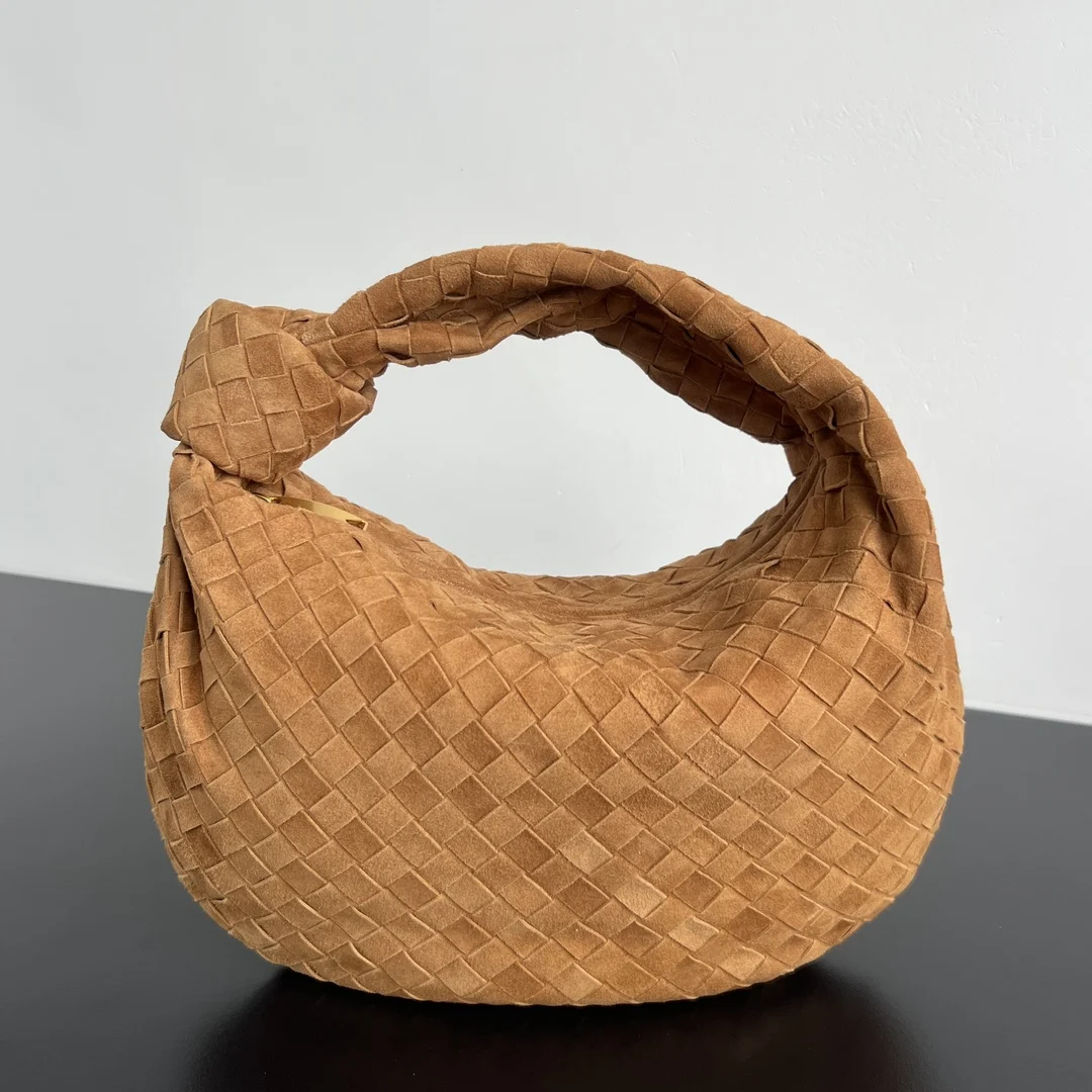 Bottega Veneta 690225 JODIE Cashmere Medium Women s Shoulder Bag