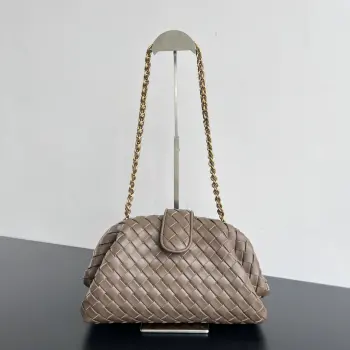 785807 New Lauren 1980 Chain Clutch Crossbody Bag Replica Bottega Veneta womens bags