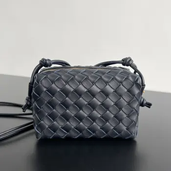 723547 Camera Bag Sling Bag Replica Bottega Veneta womens bags