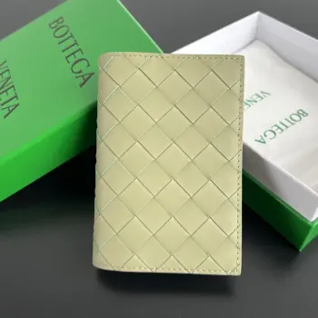 607482 New Leather Passport Holder Replica Bottega Veneta wallets