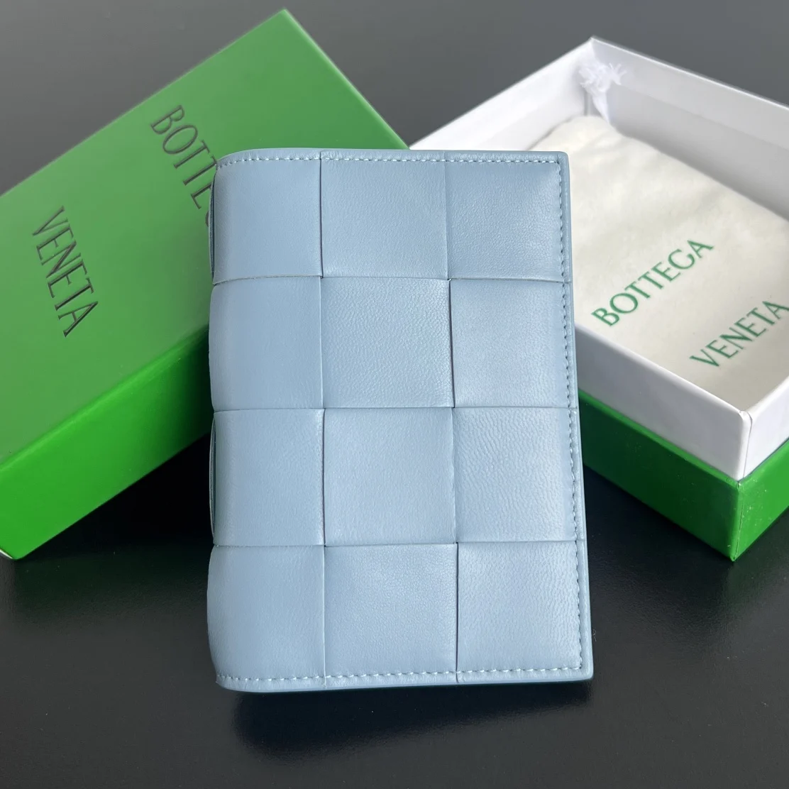 Bottega Veneta 777046 Lambskin Cassette Passport Holder