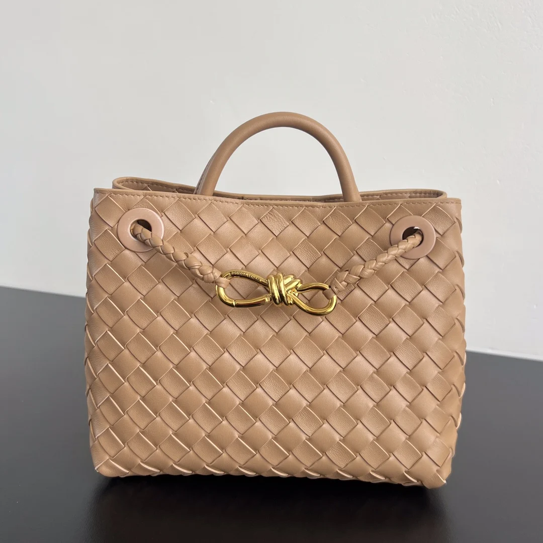 Bottega Veneta 743568 New Suede Andiamo Women s Crossbody Shoulder Bag