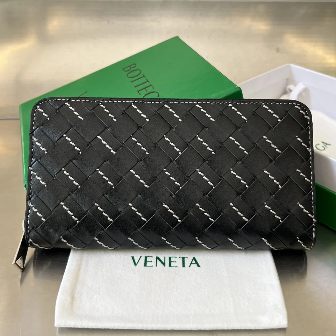 Bottega Veneta 749427 Woven Stitch Wallet