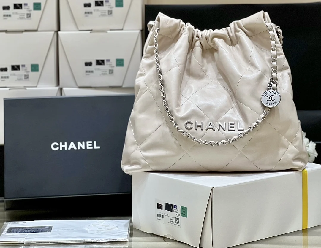 Chanel AS3261 23P 22BAG Medium Trash Bag Women s Crossbody Bag