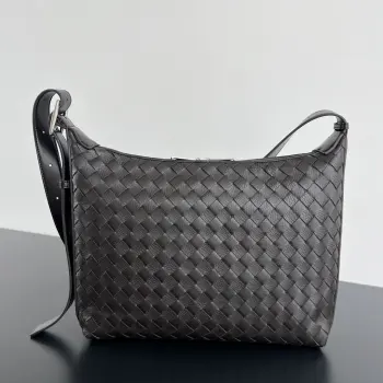 815748 New Traveller Deer Leather Hobo Bag Men s Crossbody Bag Replica Bottega Veneta mens bags