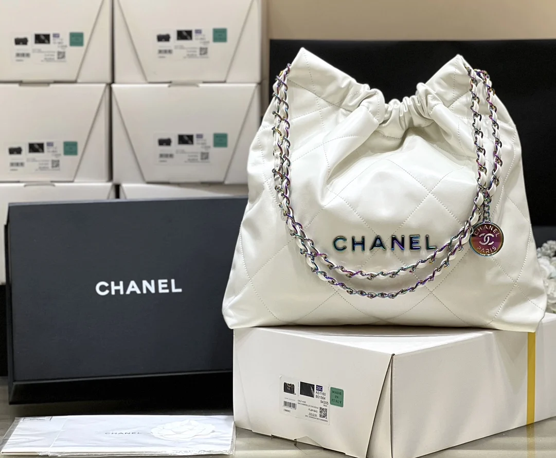 Chanel AS3261 24C Early Spring Resort Collection Medium Hobo Bag Women s Shoulder and Crossbody Bag