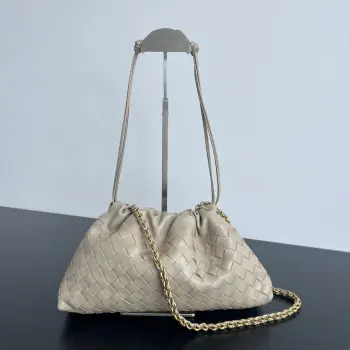 839394 New Dustbag Chain Bag Women s Shoulder Backpack Replica Bottega Veneta womens bags