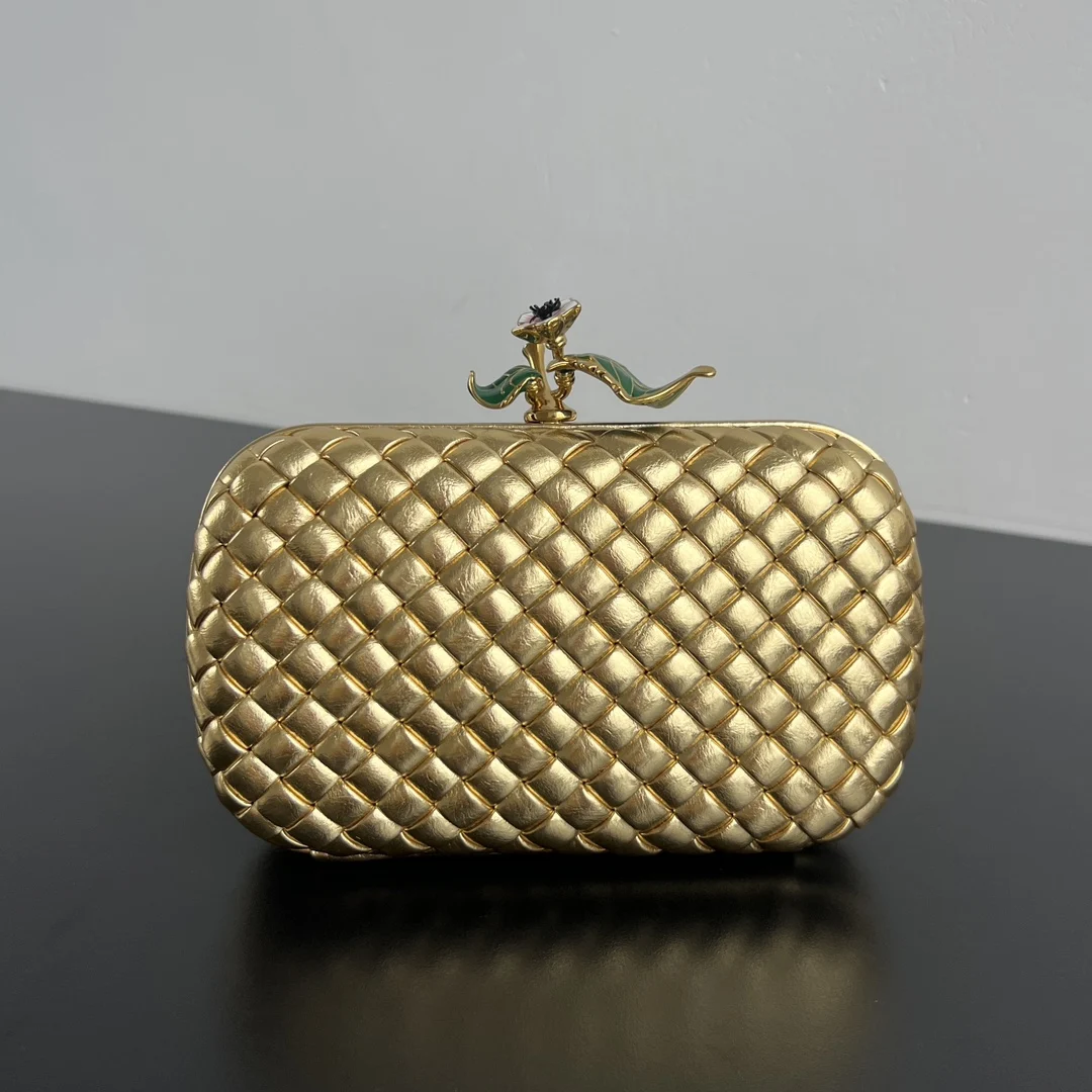 Bottega Veneta 826183 Kont Evening Clutch Bottega Veneta 826183 Kont Evening Clutch