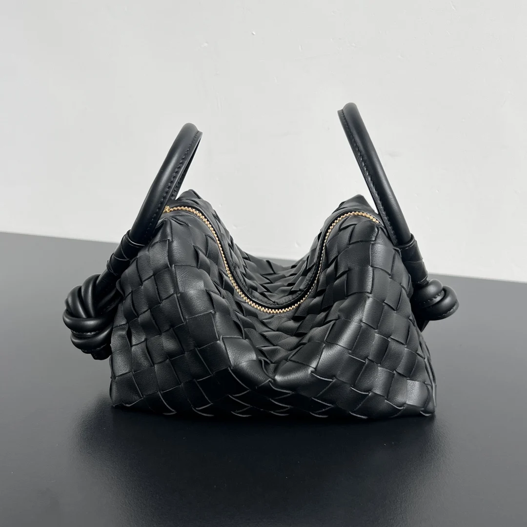 Bottega Veneta 796615 New Classic Loop Women s Tote Shoulder Bag
