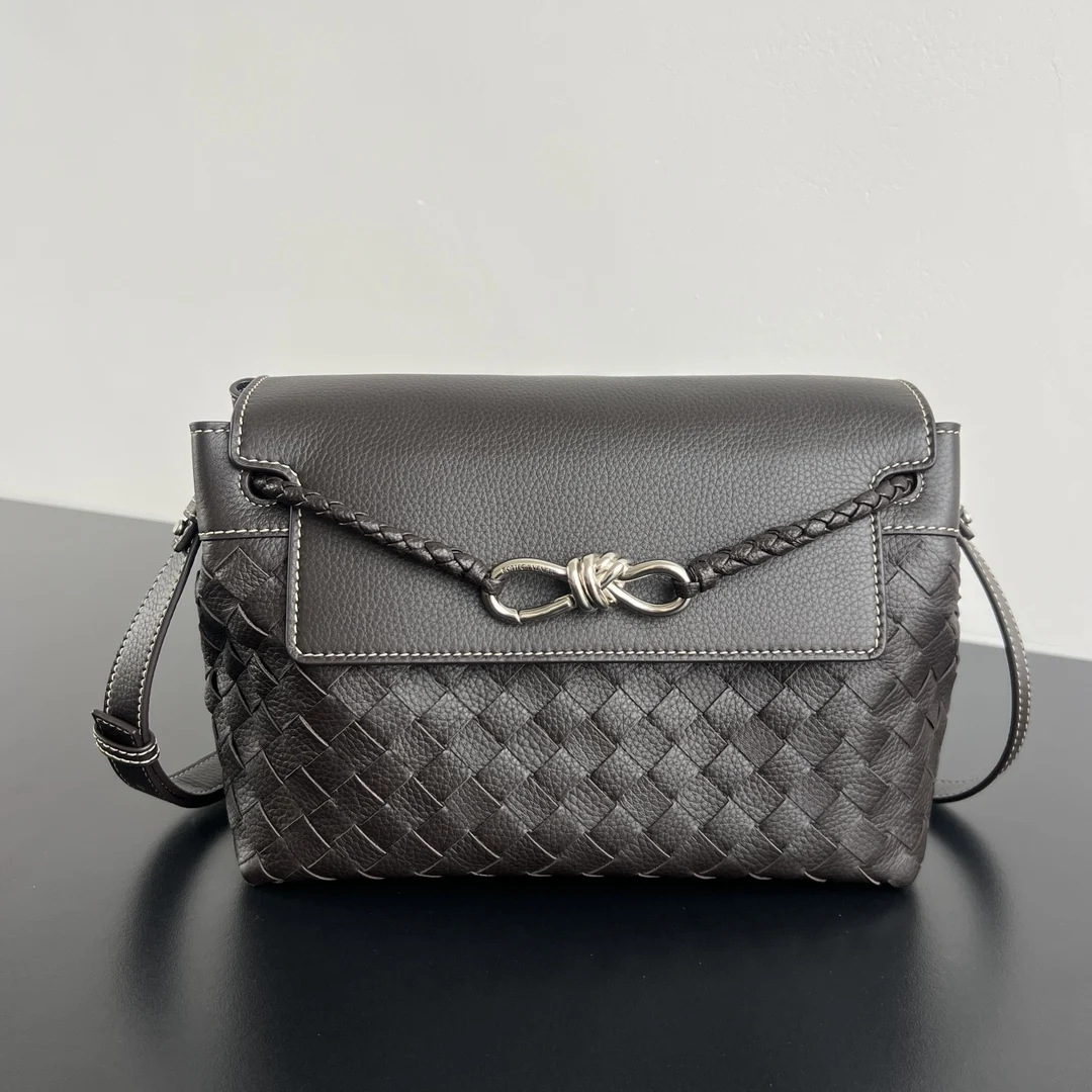 Bottega Veneta 815781 New Small Andiamo Crossbody Bag