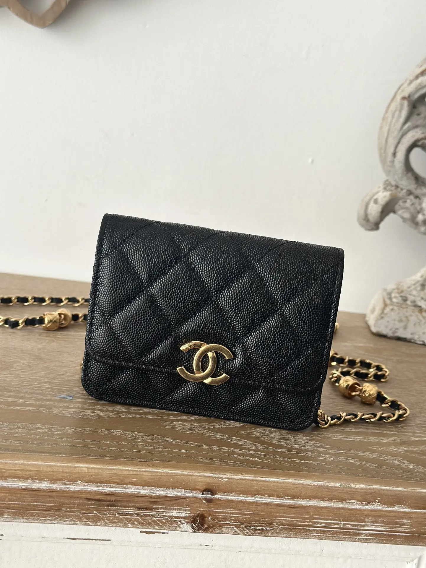 Chanel 66007 25c Chain Beaded Flap Pouch Women s Crossbody Bag