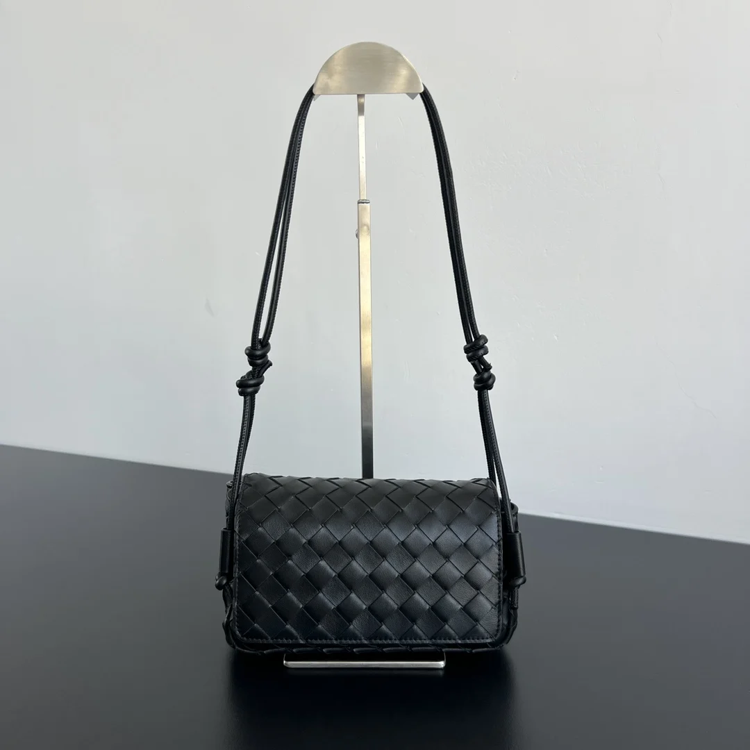 Bottega Veneta 843893 New Notturno Flap Crossbody Bag