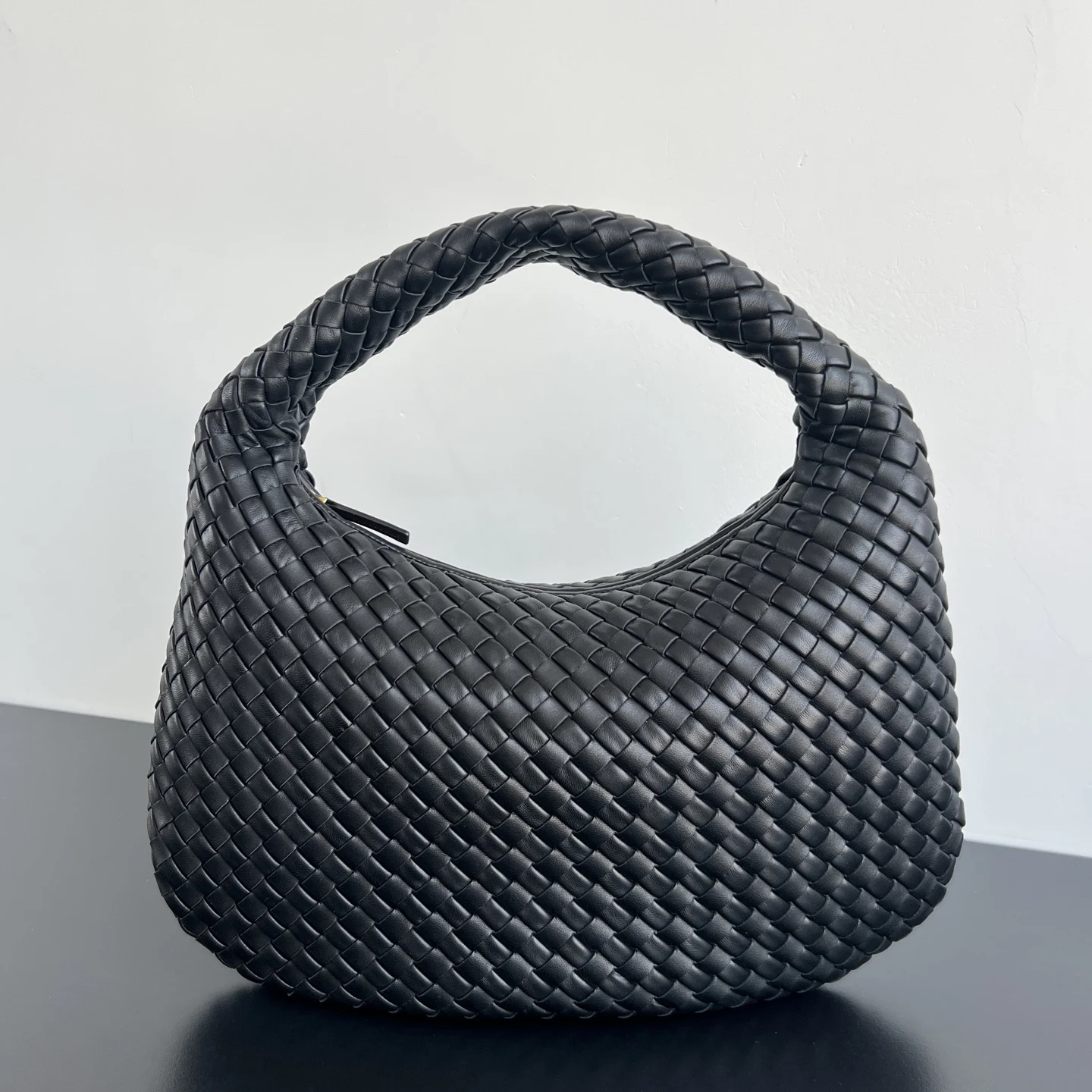 Bottega Veneta New Veneta handbag, women s shoulder bag