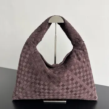 796262 New Medium HOP Bag Women s Shoulder Backpack Replica Bottega Veneta womens bags