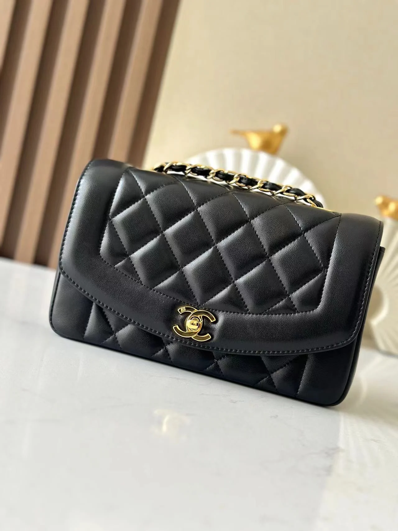 Chanel A2221 Pre-owned CF Chain Bag Crossbody Bag