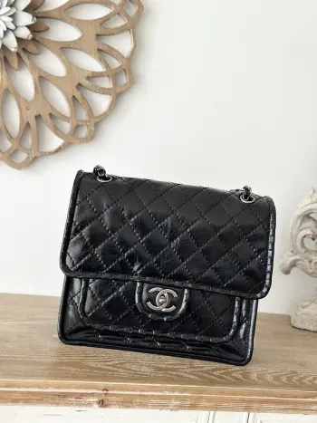 2225 Vintage Resin Leather Flap Dumpling Bag Women s Crossbody Bag Replica Chanel womens bags