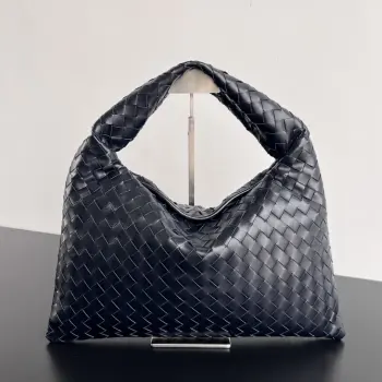 796262 New Medium HOP Bag Women s Shoulder Backpack Replica Bottega Veneta womens bags