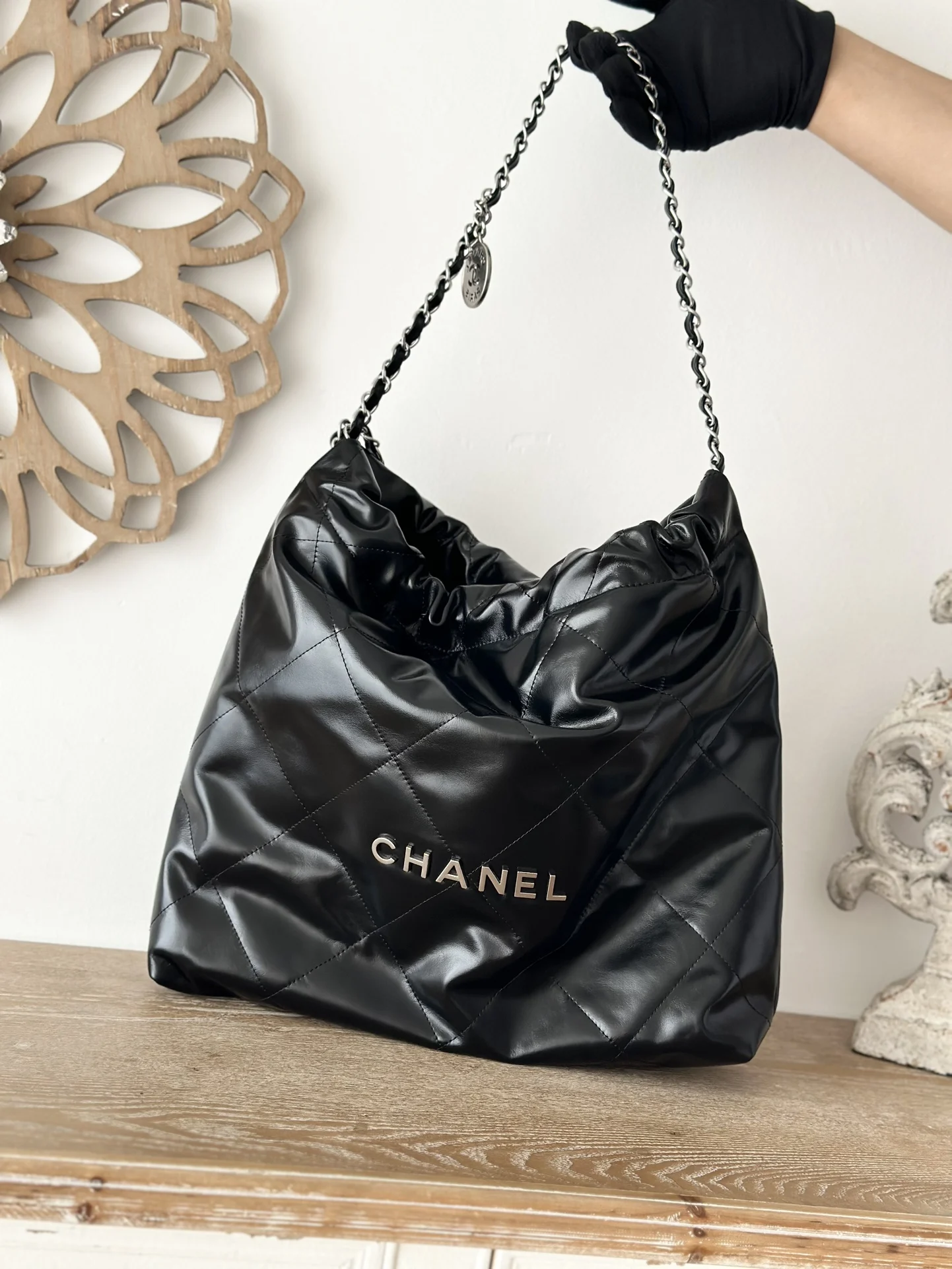 Chanel AS3261 22BAG Medium Trash Bag Women s Crossbody Bag