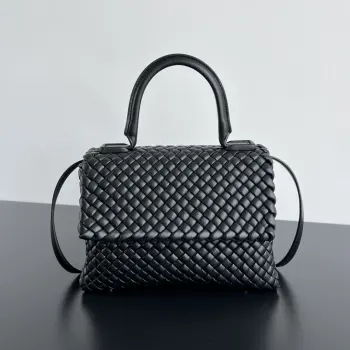 776783 Fall Winter New Patti Top Handle Braided Flap Handbag Crossbody Bag Replica Bottega Veneta womens bags