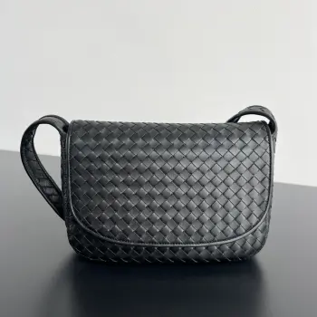 New Veneto Flap Men s Crossbody Bag Replica Bottega Veneta mens bags