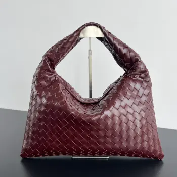 796262 New Medium HOP Bag Women s Shoulder Backpack Replica Bottega Veneta womens bags