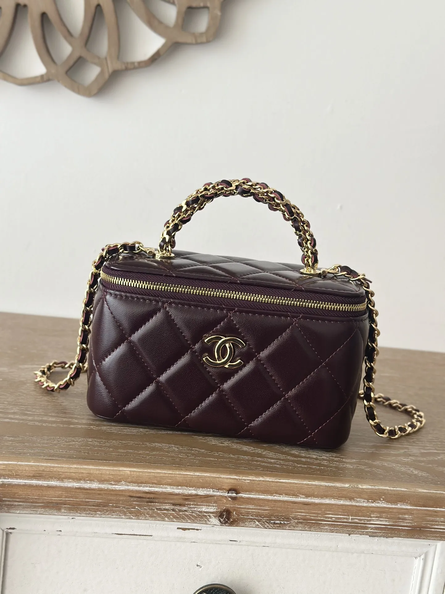 Chanel 66025 24B Cosmetic Bag Women s Handbag Crossbody Bag Chanel 66025 24B Cosmetic Bag Women s Handbag Crossbody Bag
