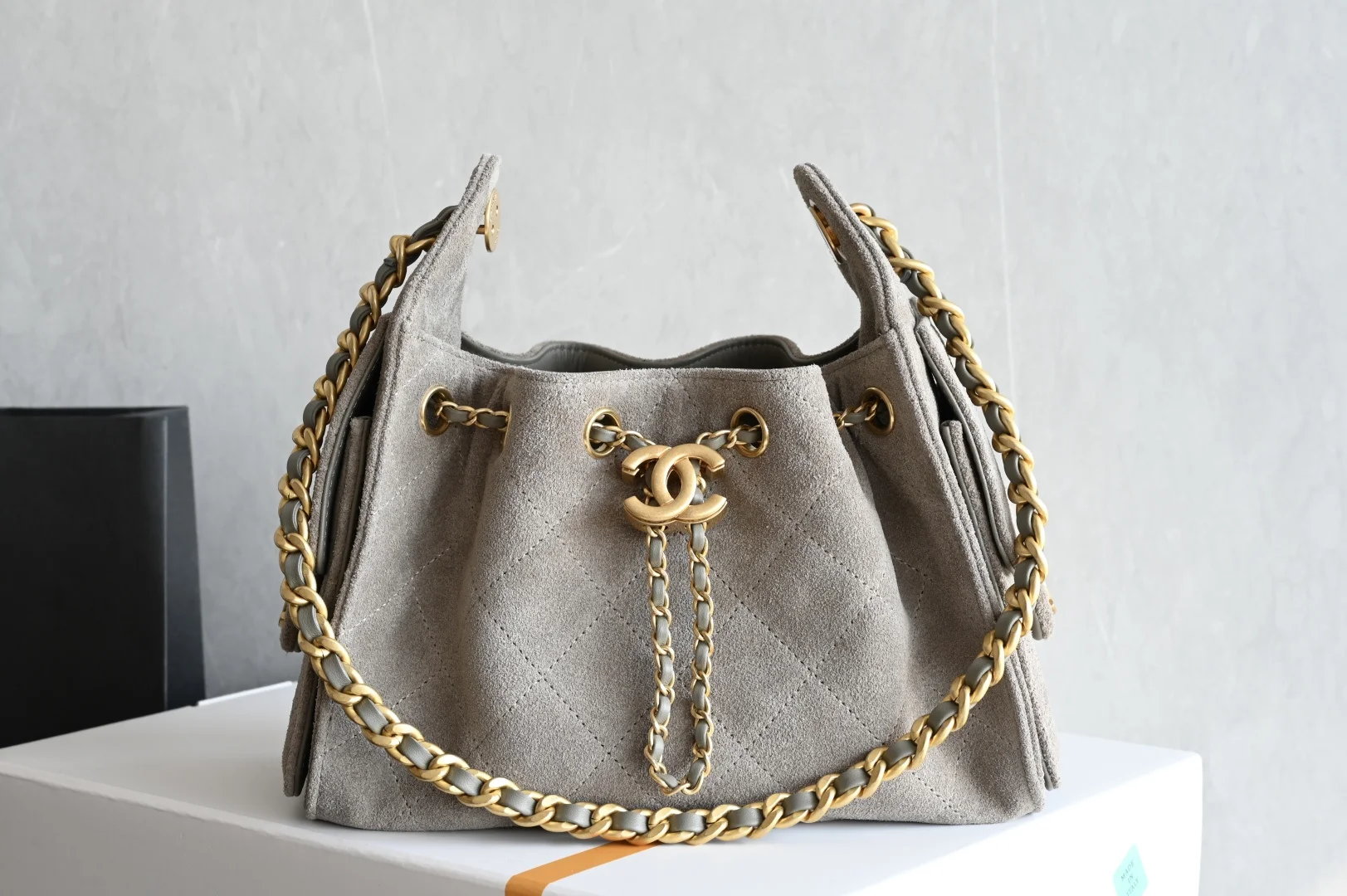 Chanel 5631 25Bag mini 26c hobo mini women s shoulder bag