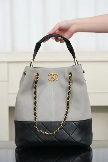 25260851 25A Bucket Bag Women s Tote Shoulder Bag Replica Chanel womens bags