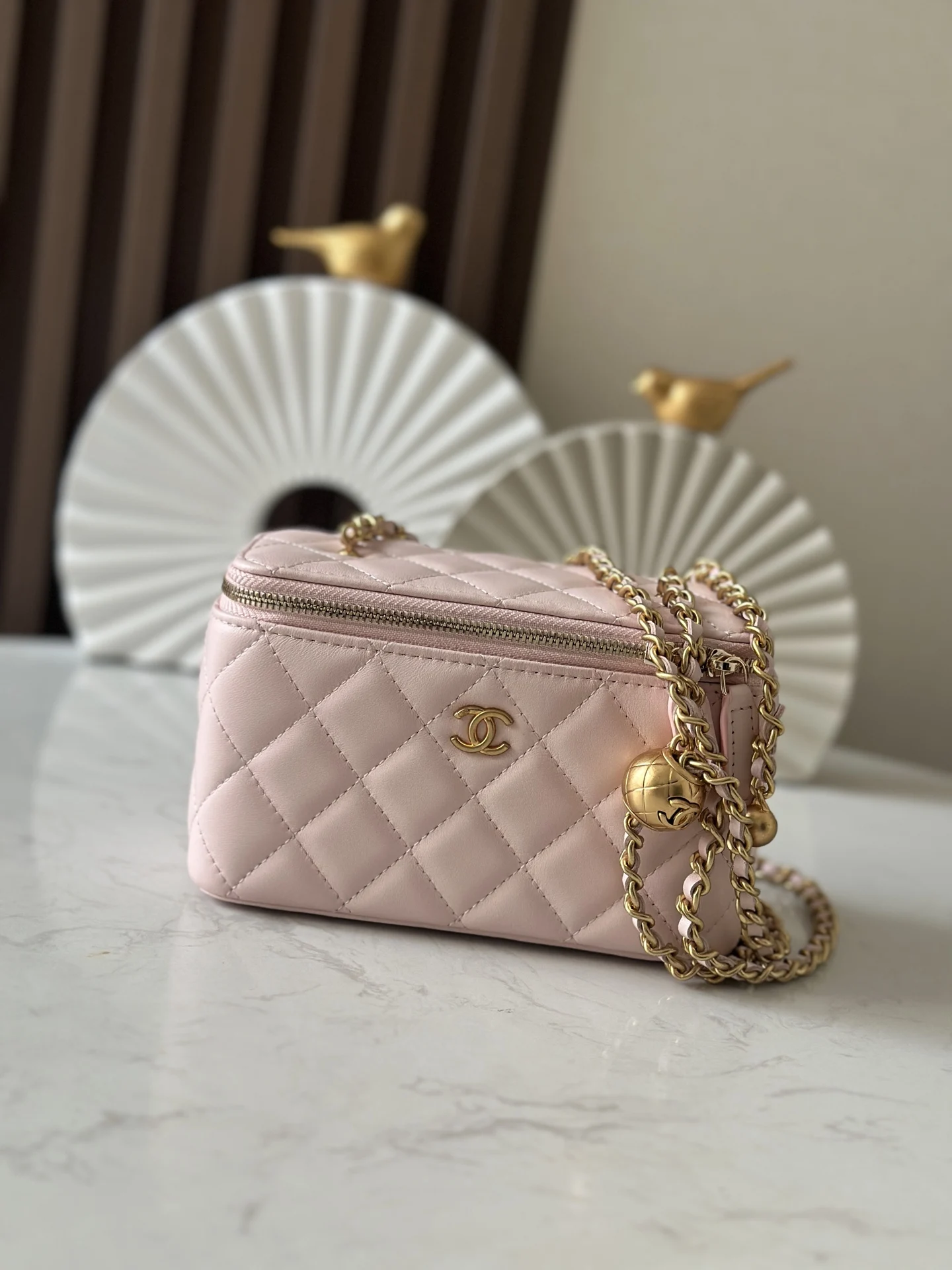 Chanel 66015 Large Cosmetic Bag Crossbody Bag