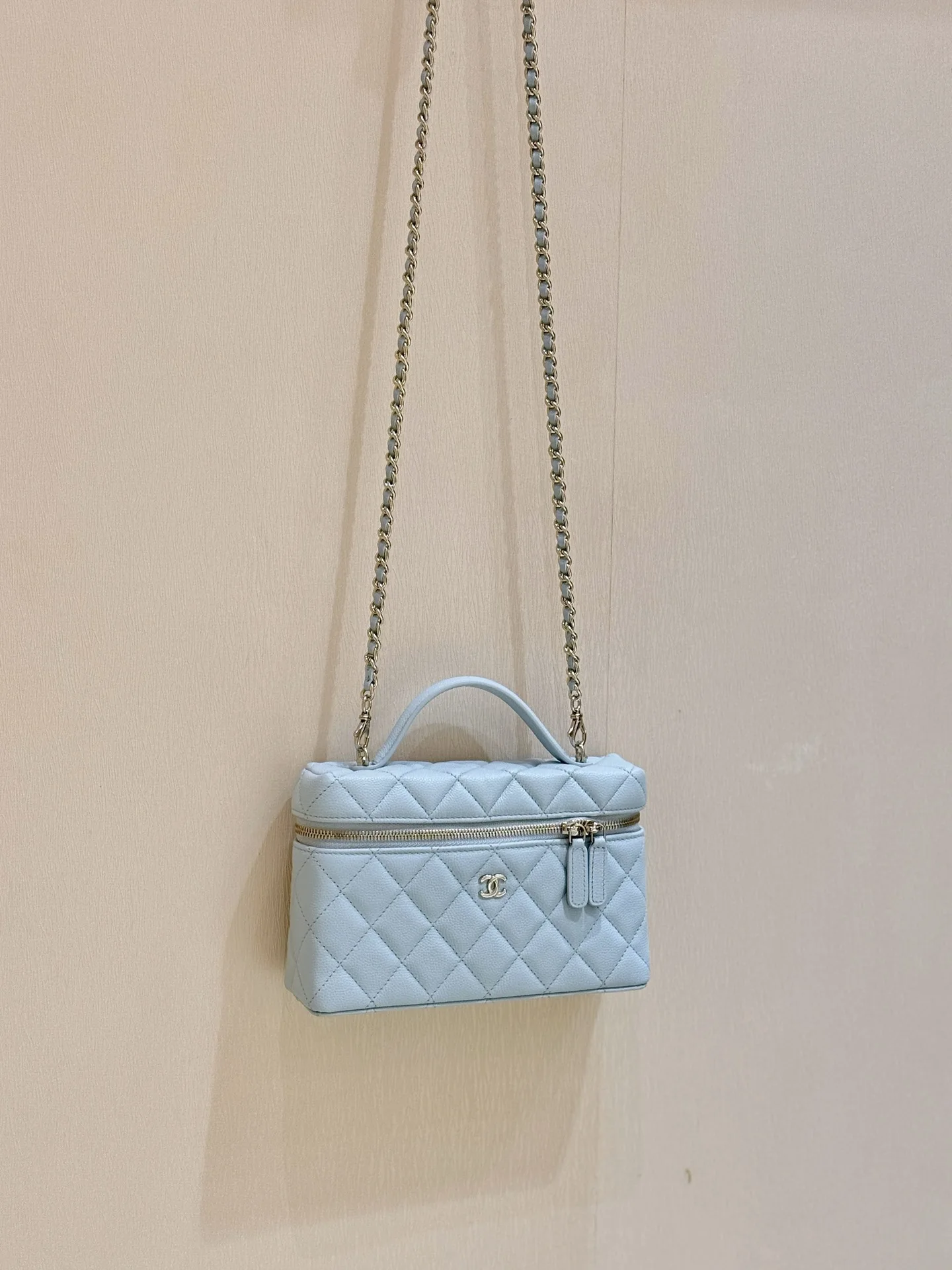 Chanel AP4385 25C LP Lunch Box Bag Women s Tote Crossbody Bag