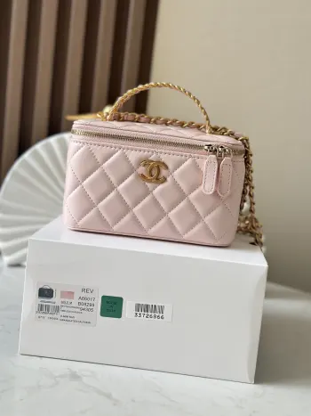 66017 22p New Cosmetic Box Bag Women s Handbag Crossbody Bag Replica Chanel womens bags