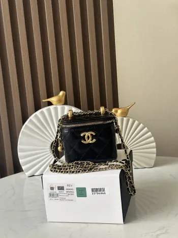 66063 24C Double Gold Ball Box Cosmetic Bag Women s Crossbody Bag Replica Chanel womens bags