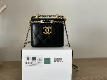 66063 24C Double Gold Ball Box Cosmetic Bag Women s Crossbody Bag Replica Chanel womens bags