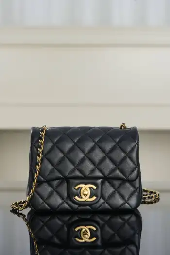 25B CFmini Double C Chain Square Flap Bag Replica Chanel womens bags