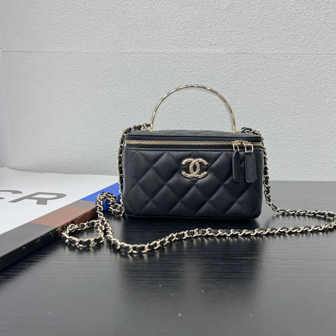 Chanel AP4590 25s New Women s Handbag and Crossbody Bag