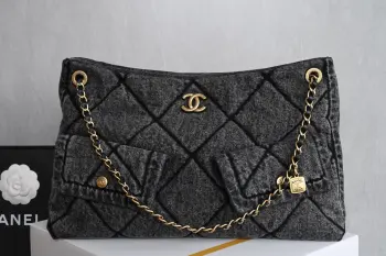 5740 25k Double Pocket Hobo Crossbody Bag Replica Chanel womens bags