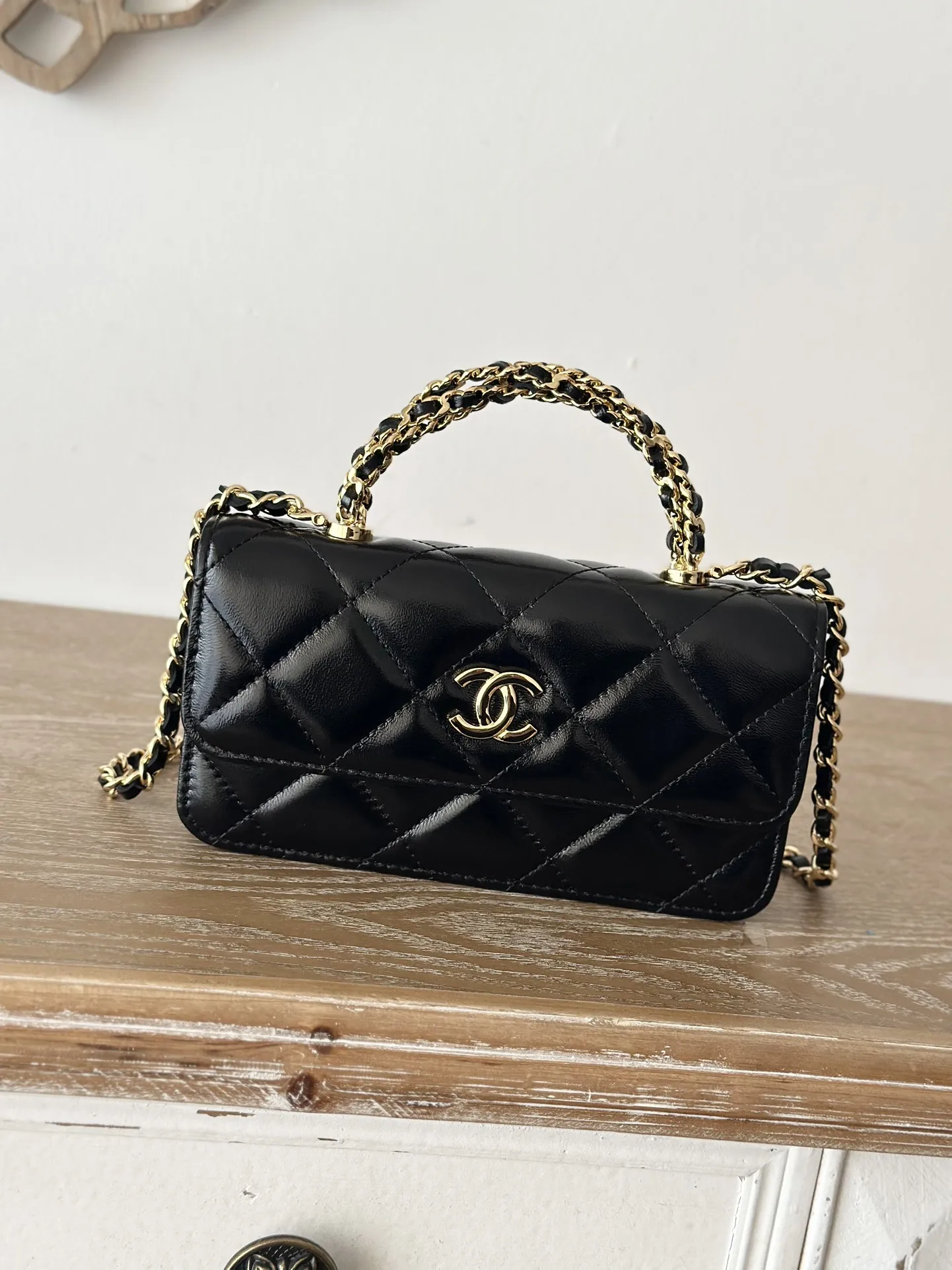 Chanel 66026 24B Chain Bag Women s Top Handle Crossbody Bag Chanel 66026 24B Chain Bag Women s Top Handle Crossbody Bag