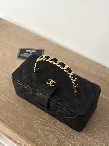 2226 Vintage Cosmetic Bag Handbag Replica Chanel womens bags