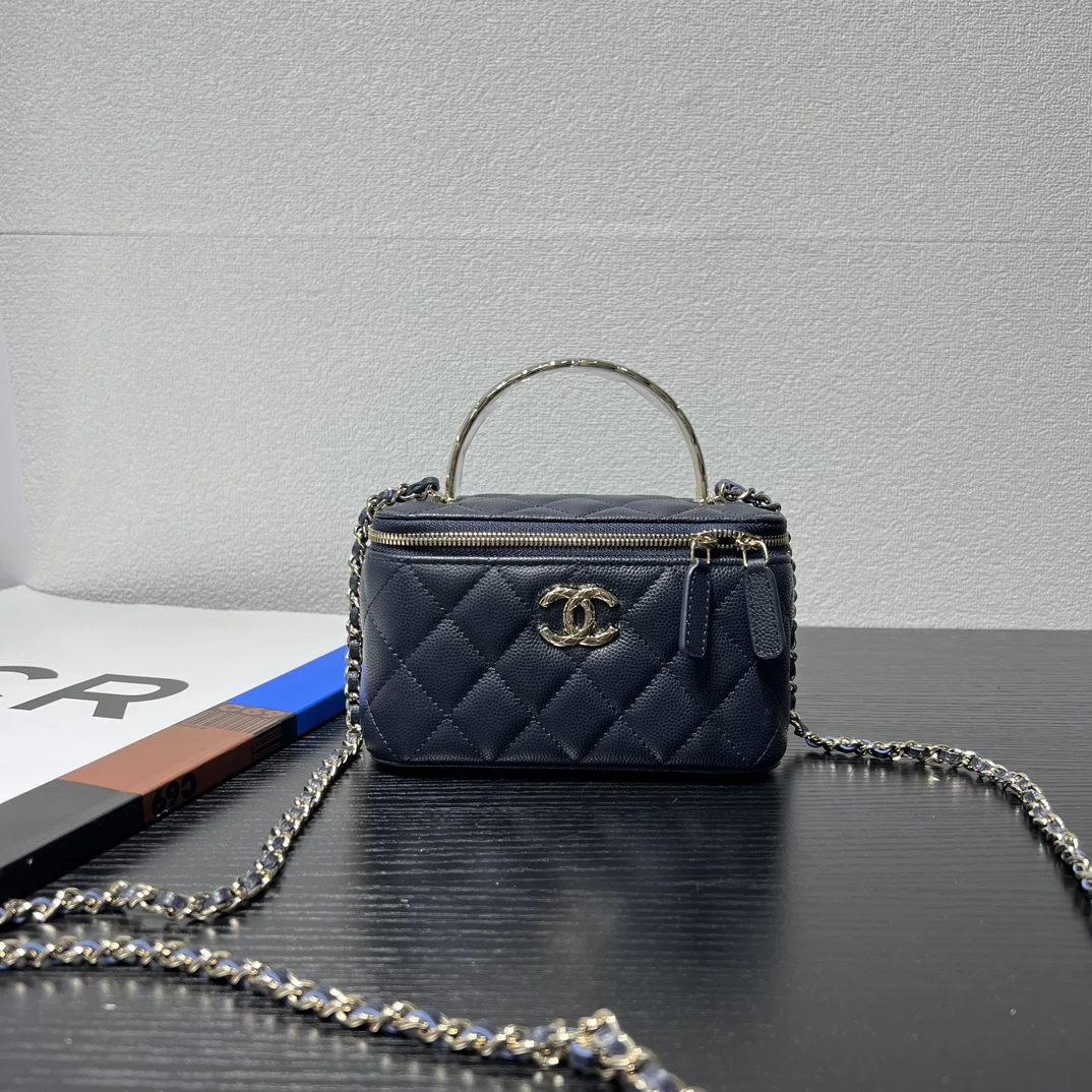 Chanel AP4590 25s New Women s Handbag and Crossbody Bag